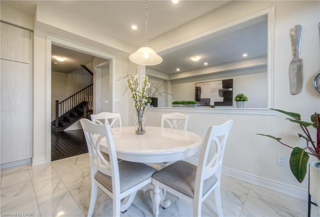 88 Bloomfield Crescent