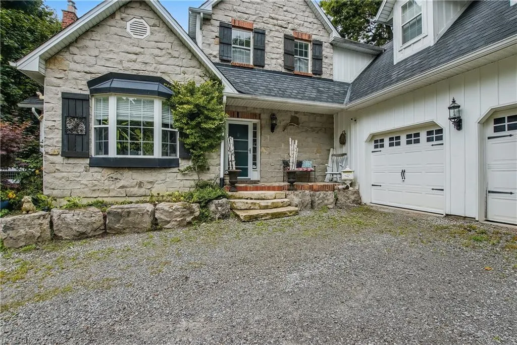 1097 Mineral Springs Road