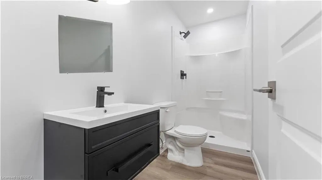 24A Balfour Street, #Upper