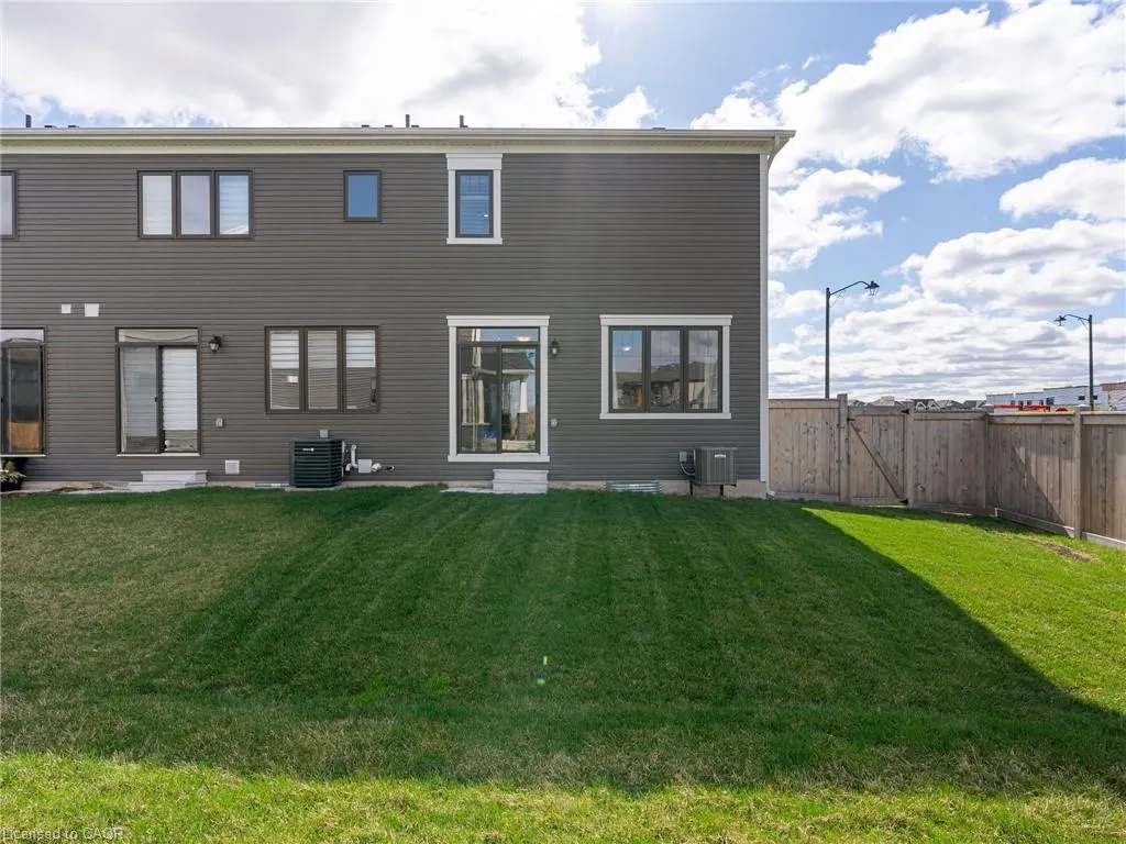 170 Whithorn Crescent