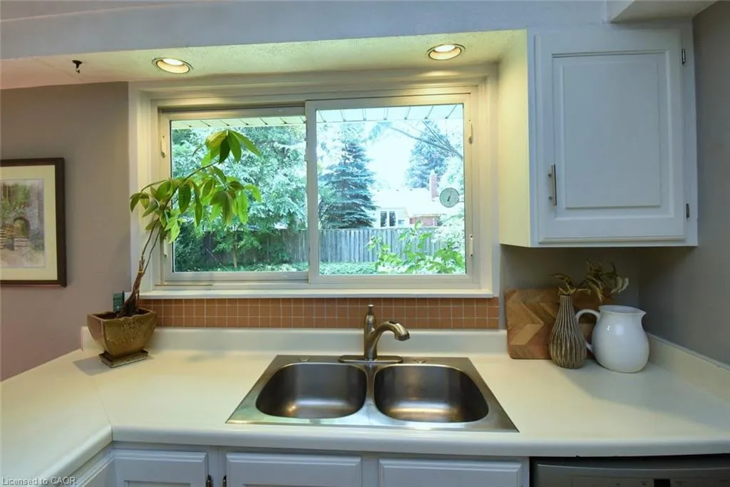 454 Evergreen Avenue