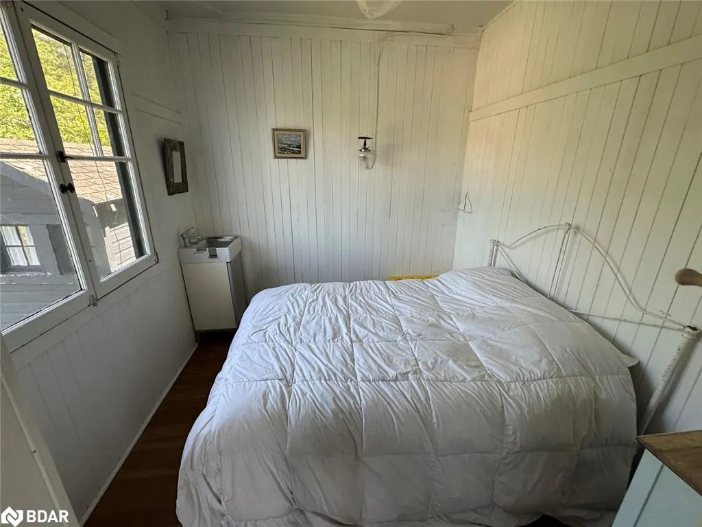 25 Shawanaga Landing Road