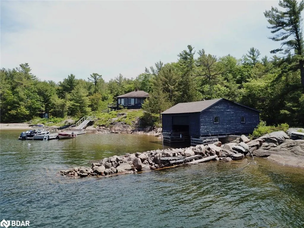 25 Shawanaga Landing Road