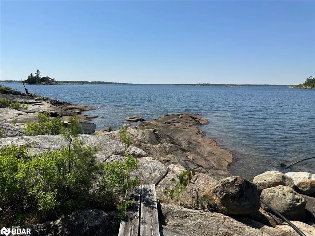 25 Shawanaga Landing Road