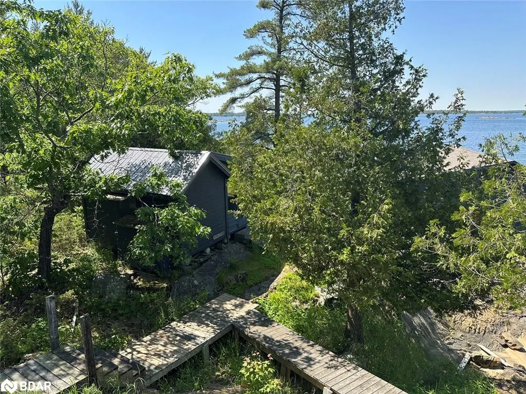 25 Shawanaga Landing Road
