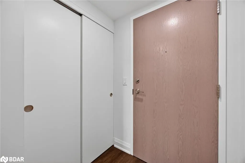 58 Lakeside Terrace, #305
