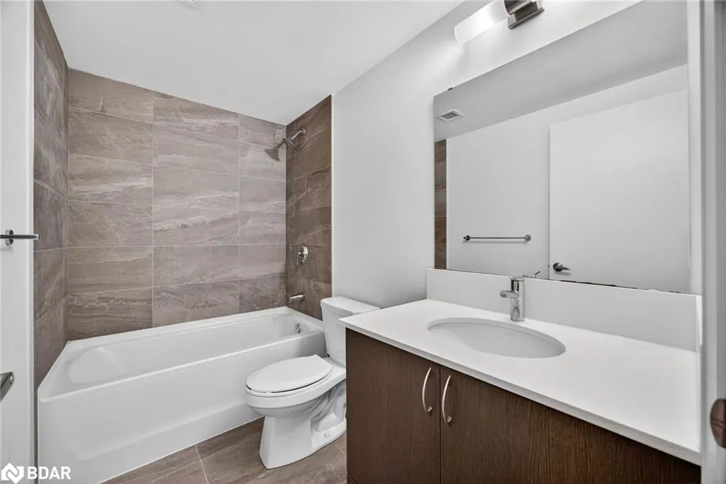 58 Lakeside Terrace, #305