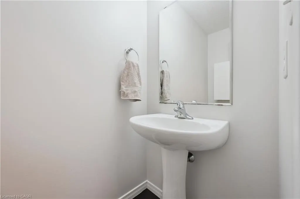 931 Glasgow Street, #7B