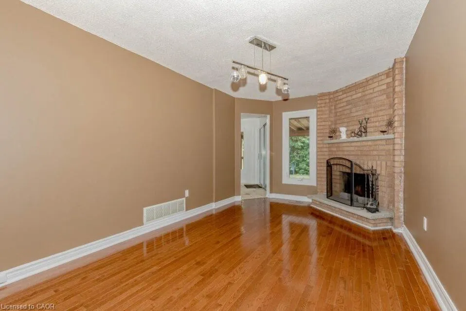 5118 Cree Lane