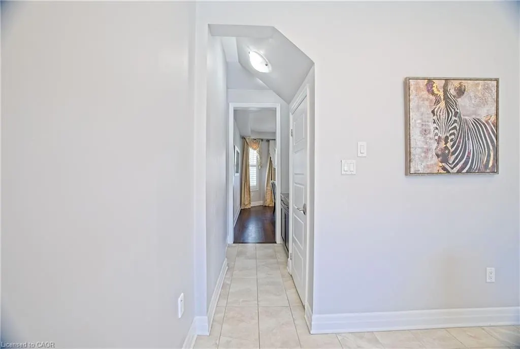 24 Pickett Place
