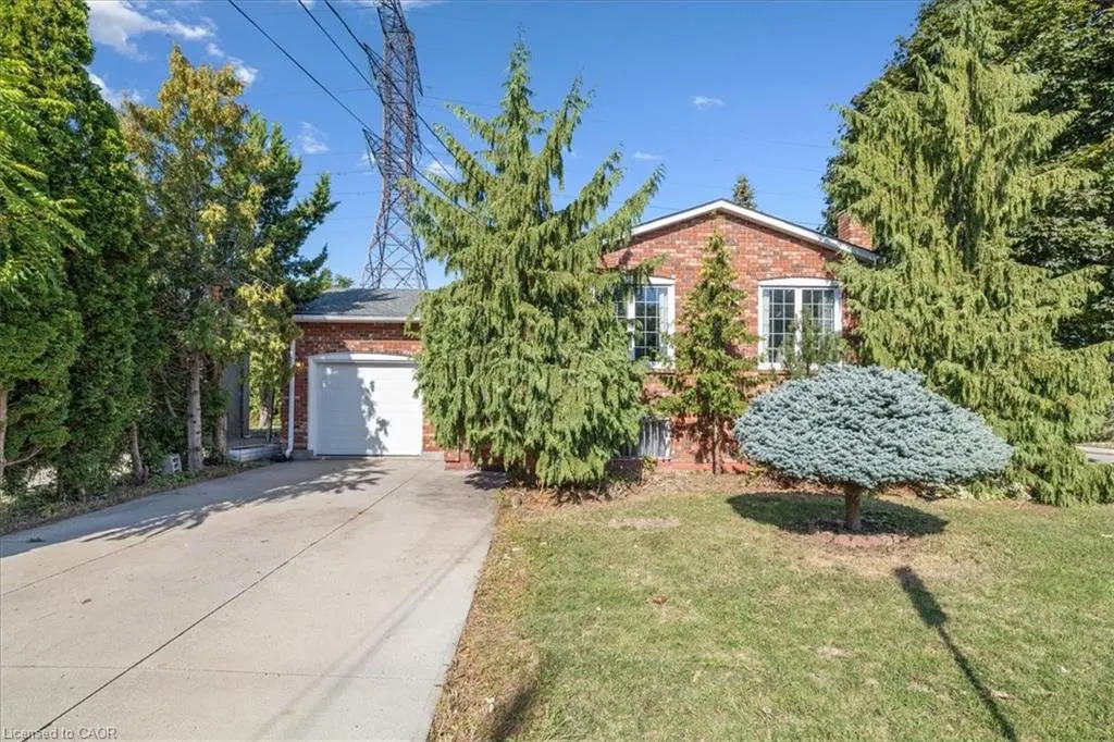 640 Cochrane Road