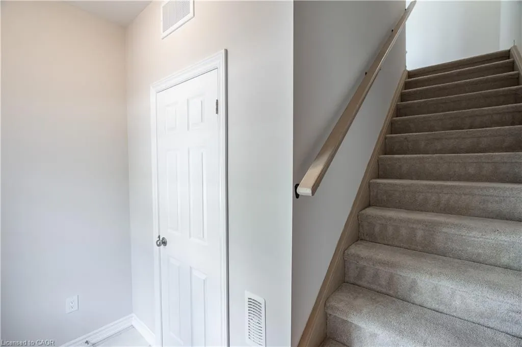 677 Park Road, #7