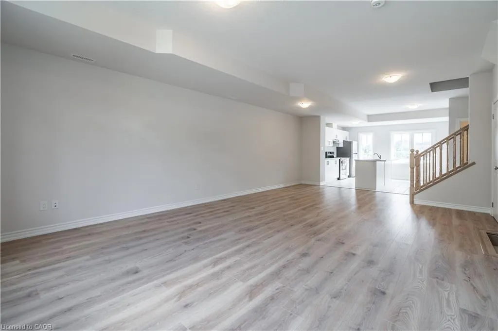 677 Park Road, #7