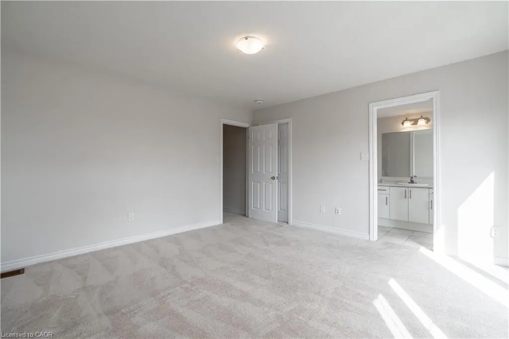 677 Park Road, #7