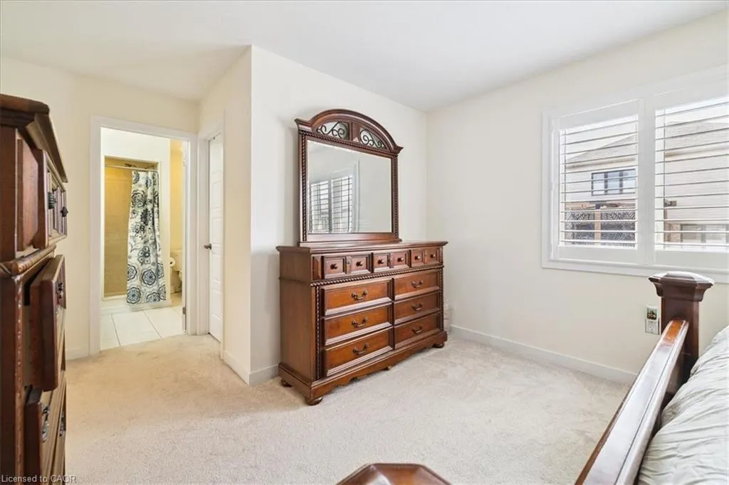 107 Pagebrook Crescent