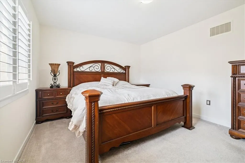 107 Pagebrook Crescent