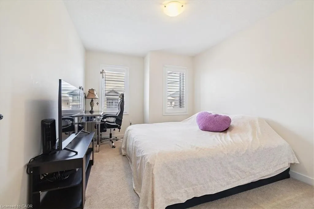 107 Pagebrook Crescent