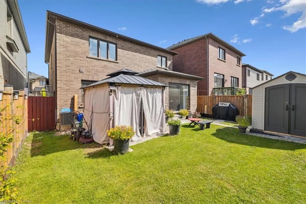 107 Pagebrook Crescent