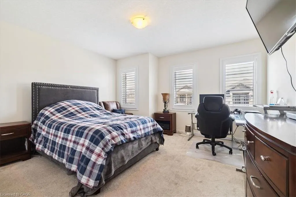 107 Pagebrook Crescent
