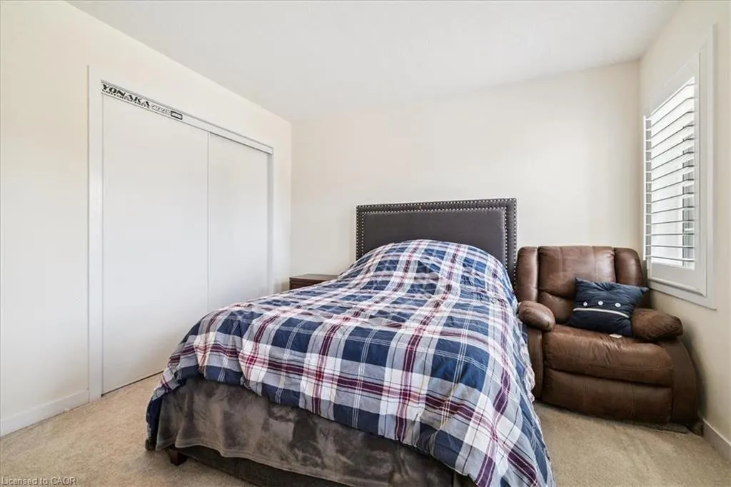 107 Pagebrook Crescent