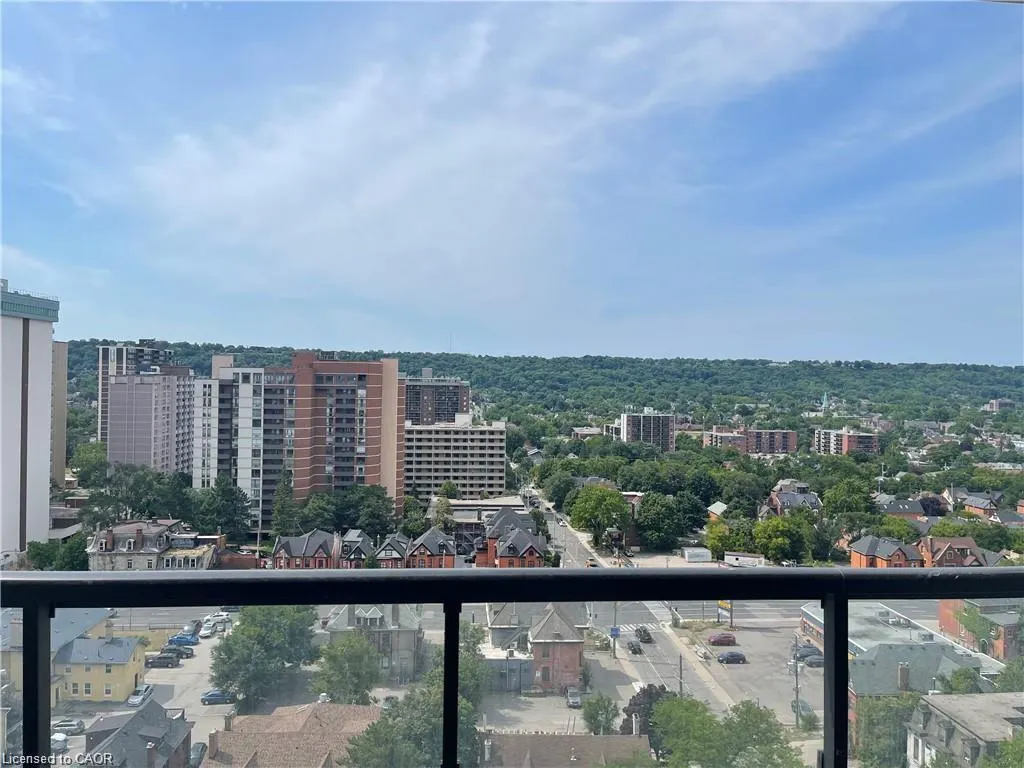 15 Queen Street S, #1501