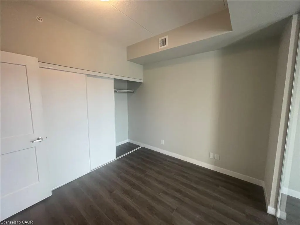 15 Queen Street S, #1501