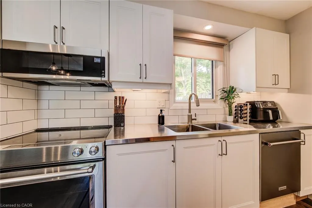 165 Green Valley Drive, #31