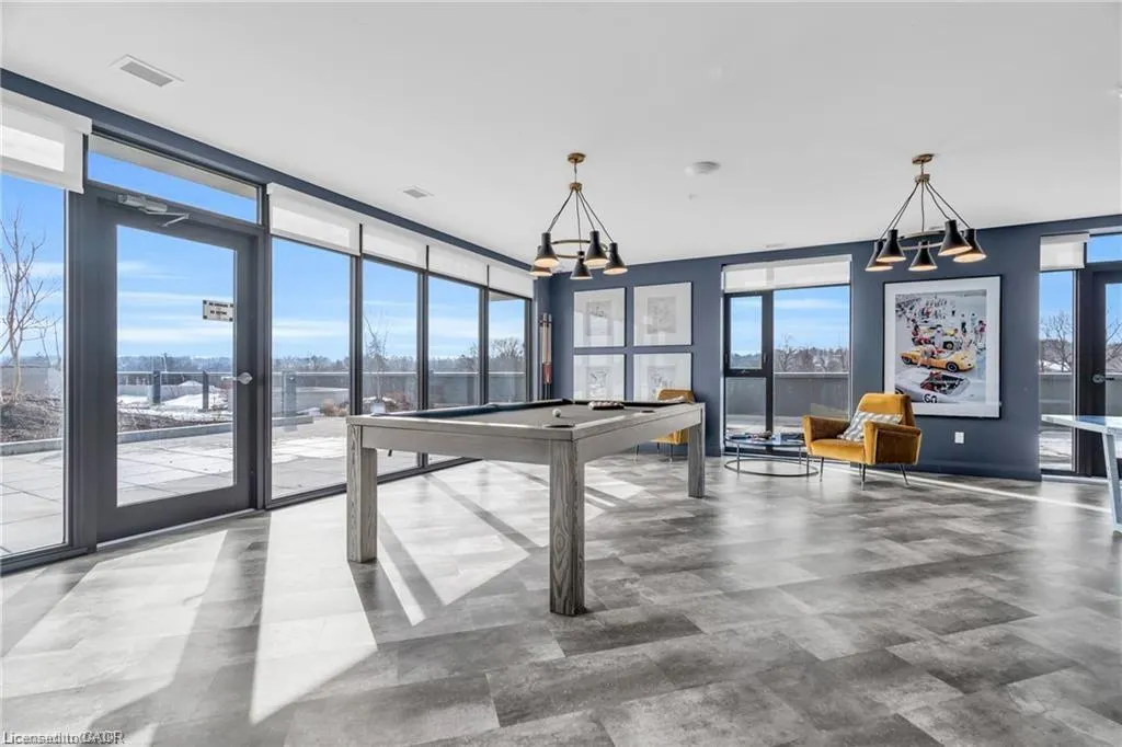 15 Glebe Street, #1211