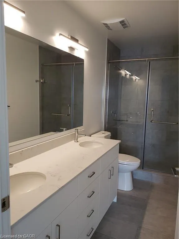15 Glebe Street, #1211