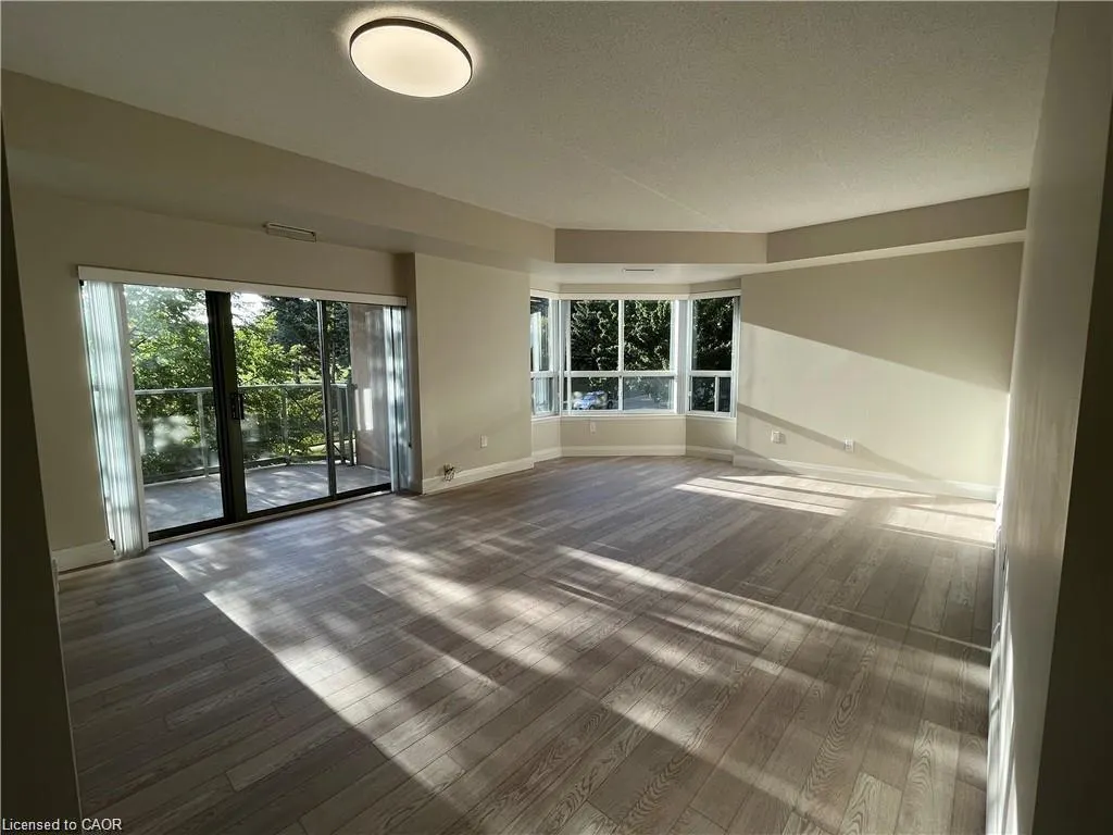 2085 Amherst Heights Drive, #305