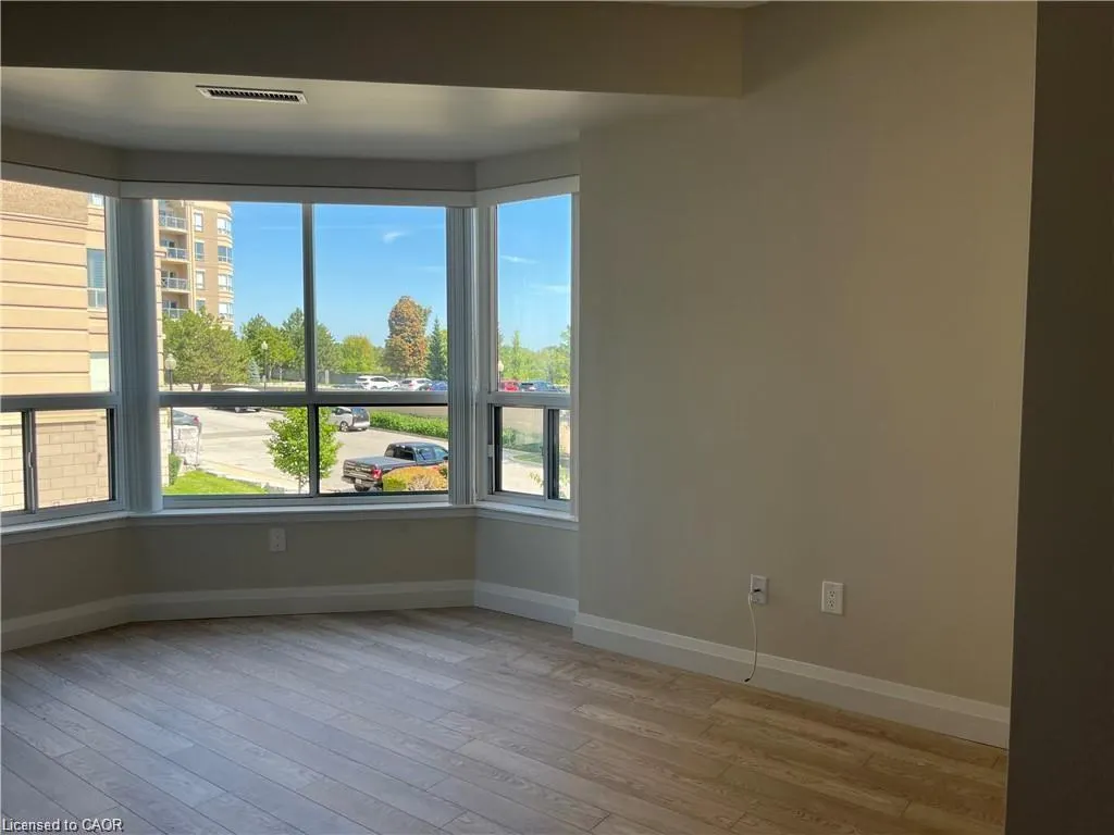2085 Amherst Heights Drive, #305
