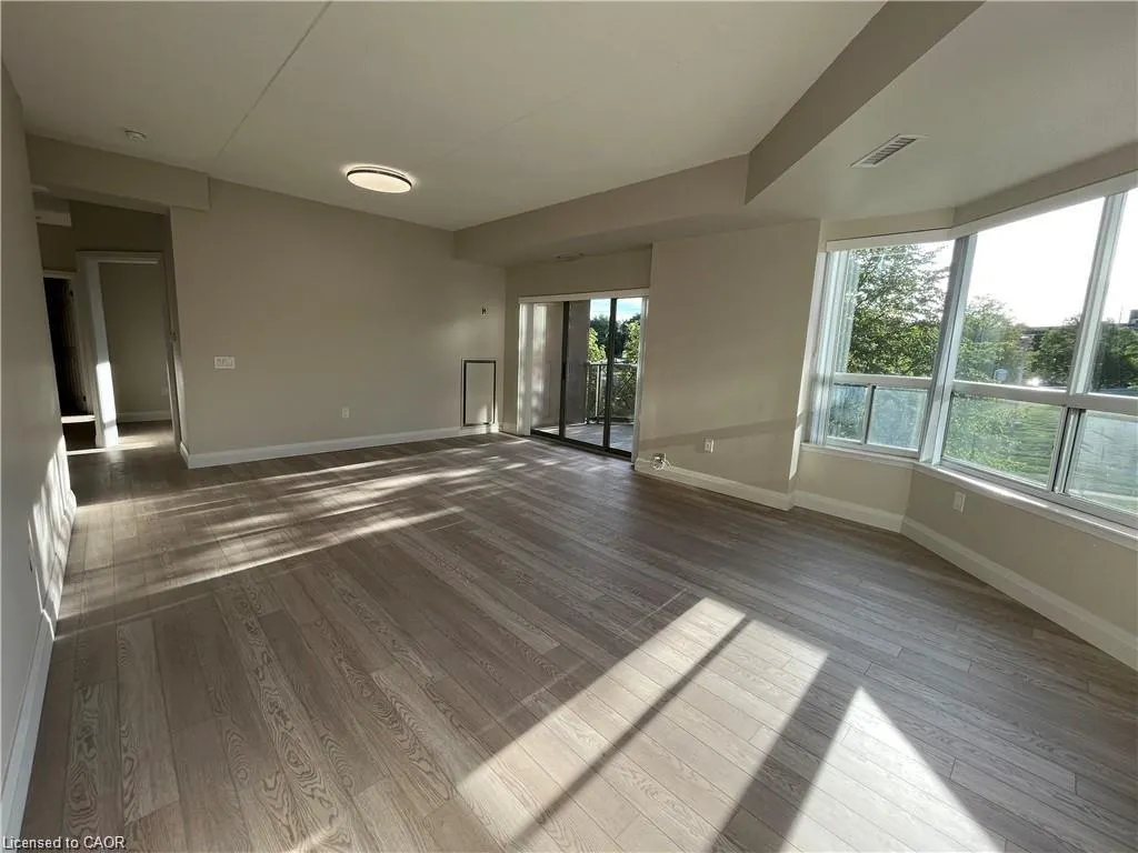 2085 Amherst Heights Drive, #305