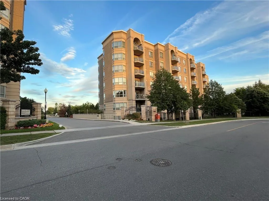 2085 Amherst Heights Drive, #305