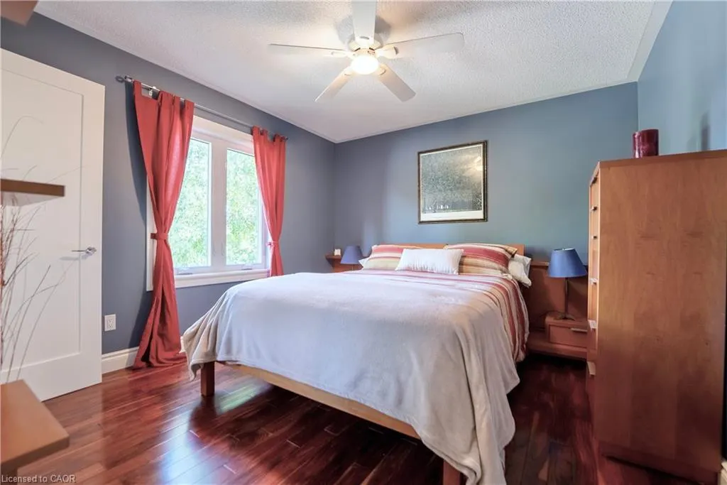 11 Morrison Creek Crescent