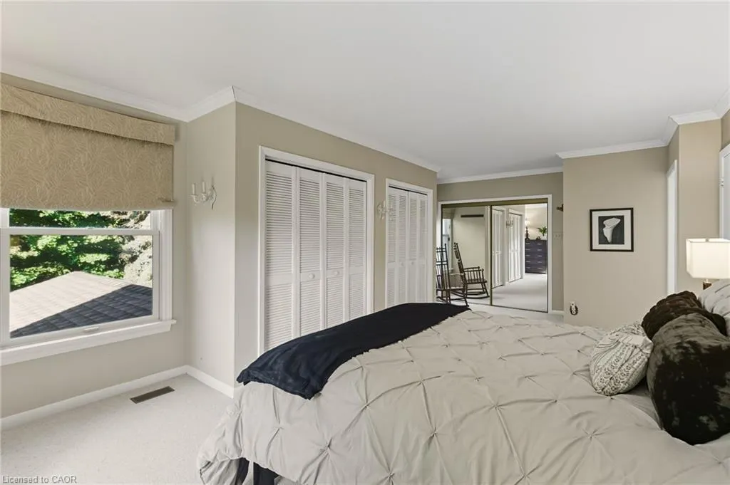 345 Jerseyville Road W
