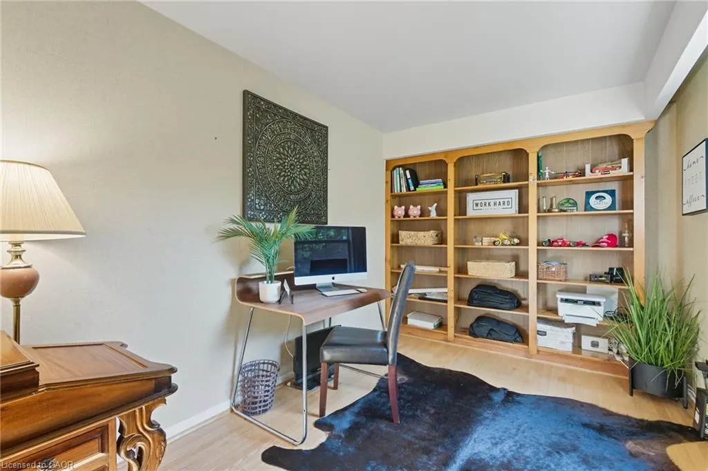 345 Jerseyville Road W