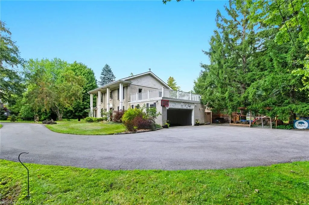 345 Jerseyville Road W
