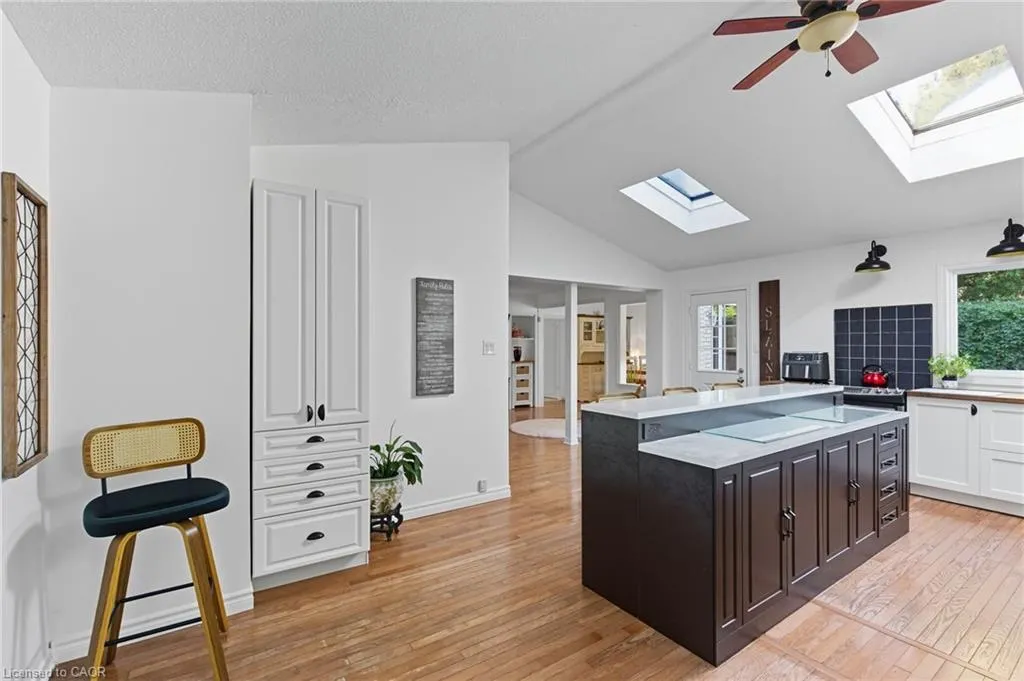 345 Jerseyville Road W
