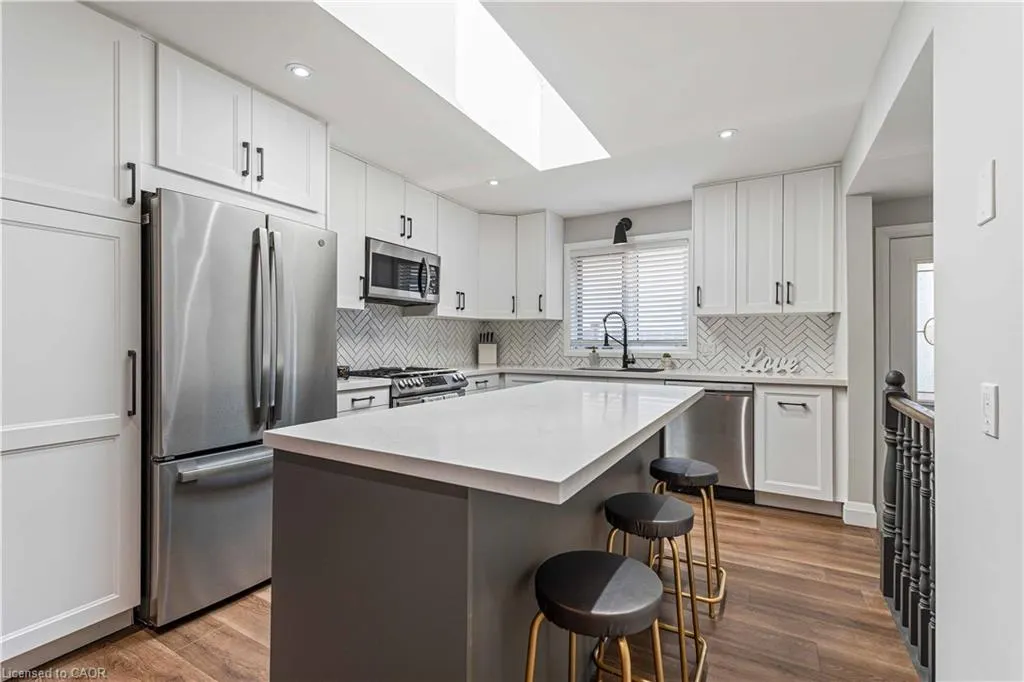 27 Cartier Drive