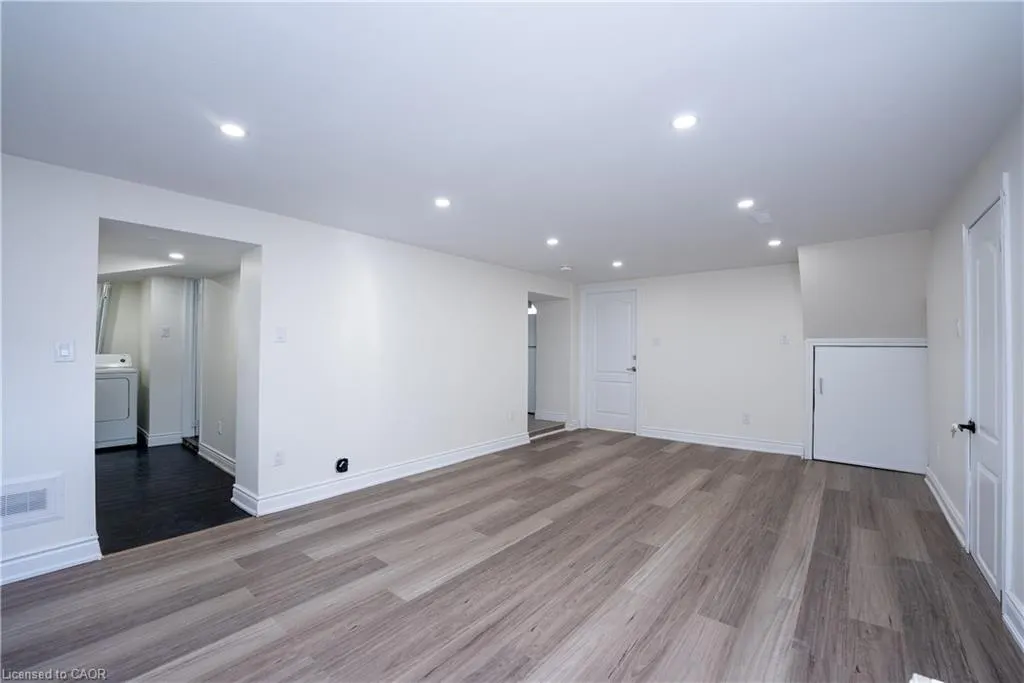 441 West 5th Street