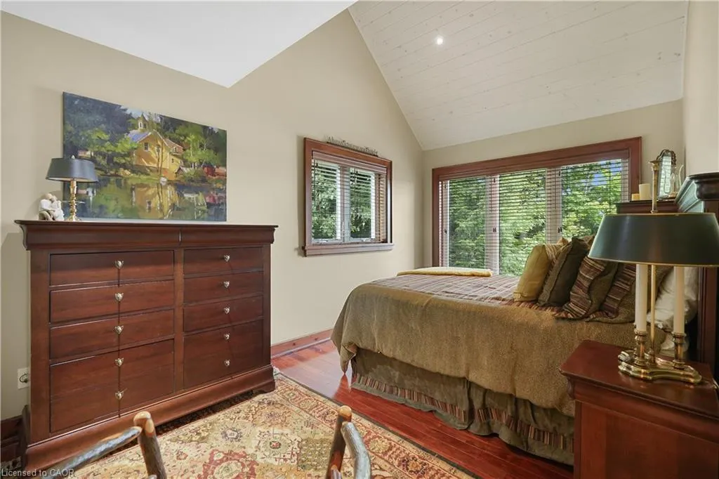 36 Manitouwabing Estates Road
