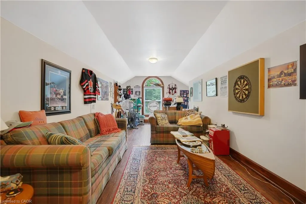 36 Manitouwabing Estates Road