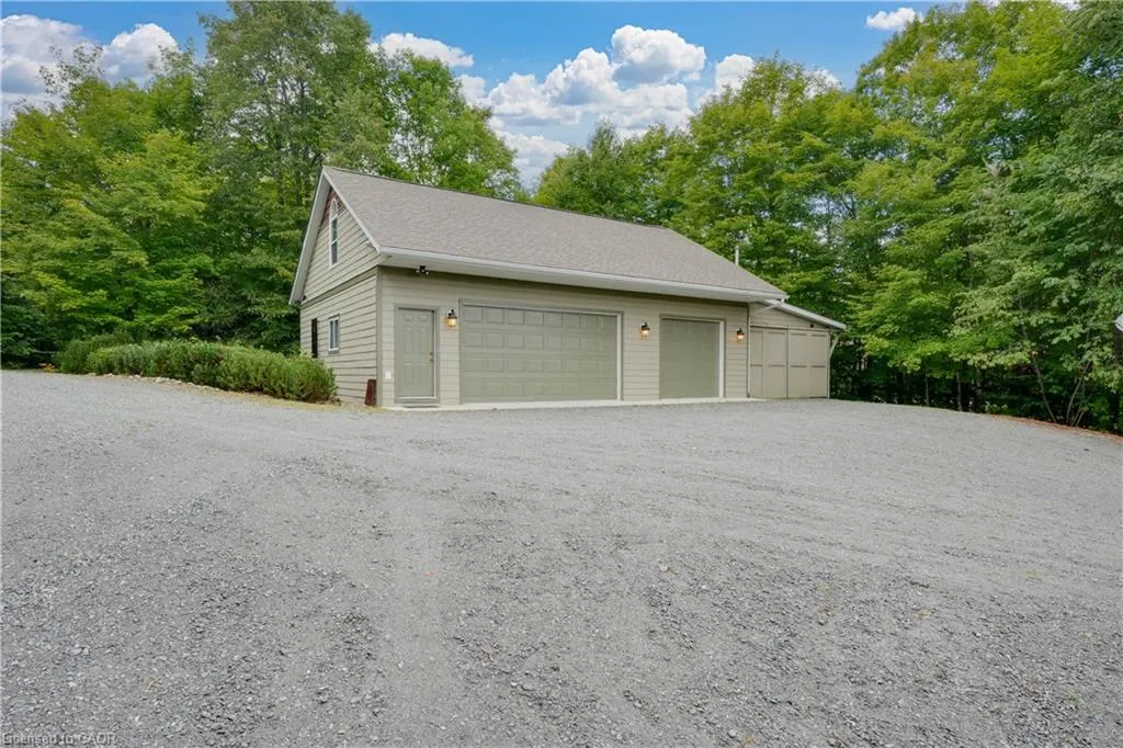 36 Manitouwabing Estates Road