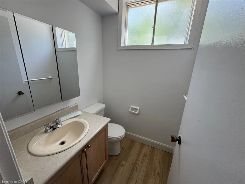 5 Fairholme Court