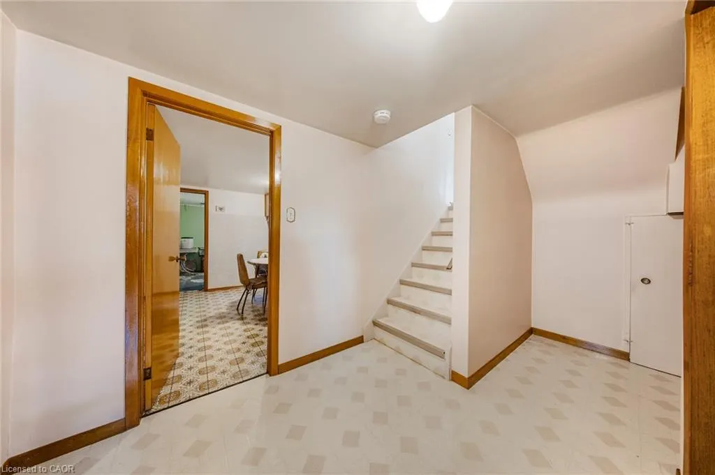 103 Forest Hill Crescent