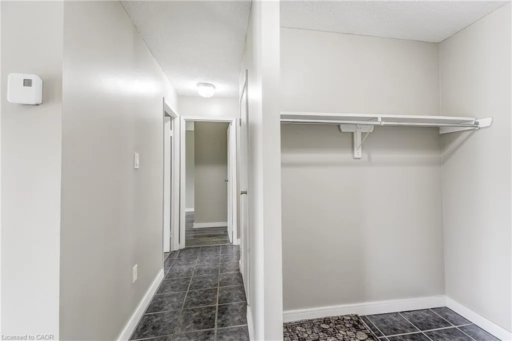 271 Eiwo Court, #306