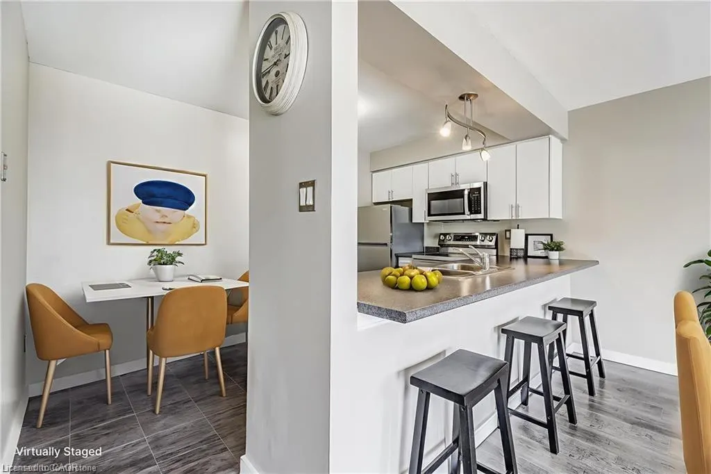 271 Eiwo Court, #306
