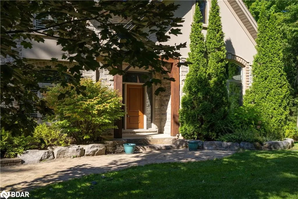 1220 Shoreview Drive