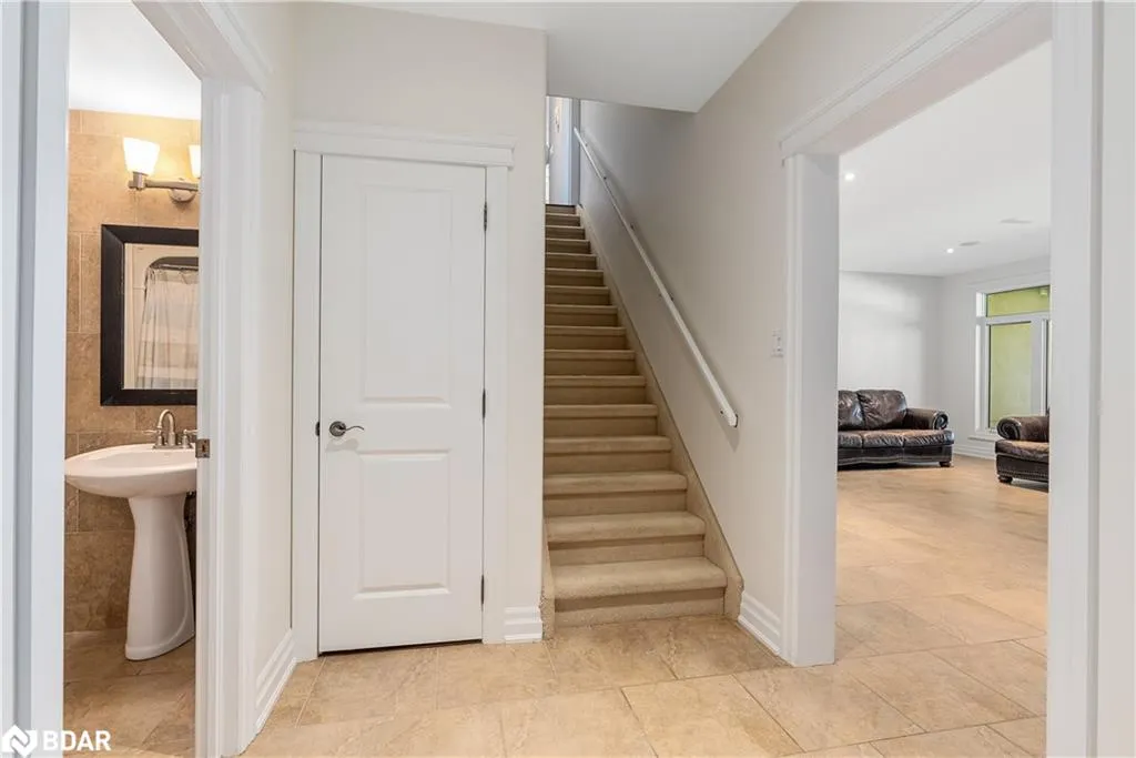 1220 Shoreview Drive