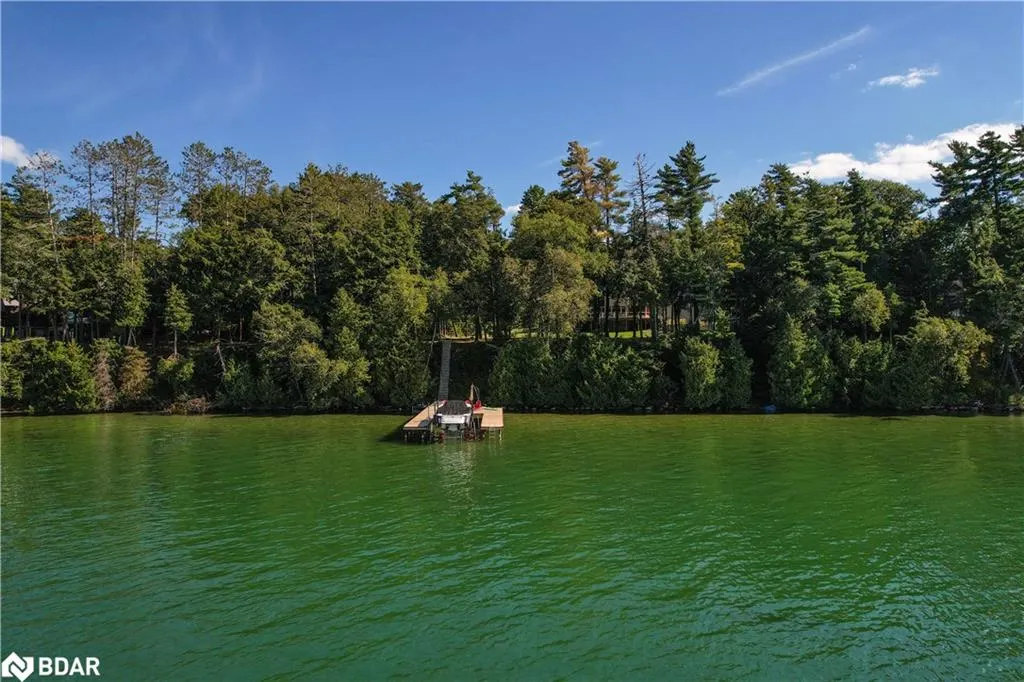 1220 Shoreview Drive